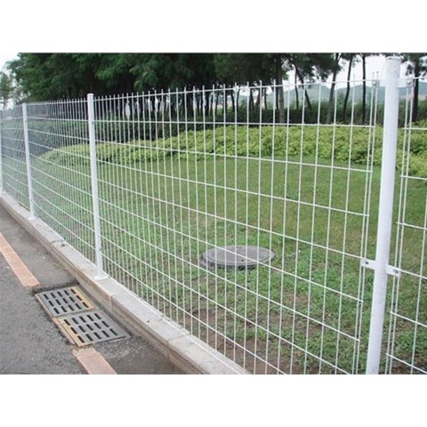 公路护栏网设计技术简析