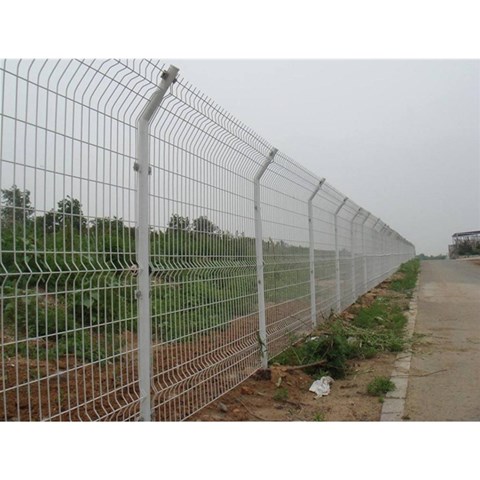 如何选择合适的公路护栏网？