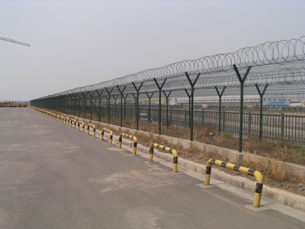机场护栏网