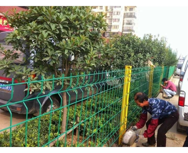 市政桃形立柱护栏