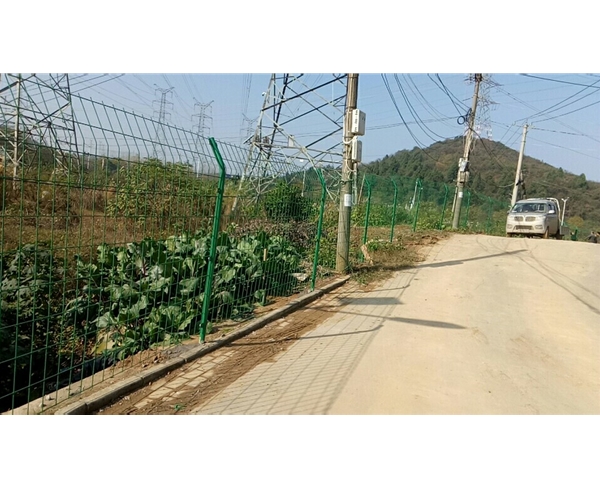 公路护栏网