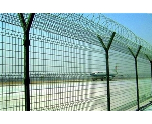 机场护栏