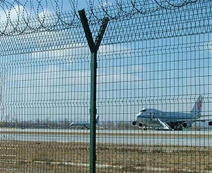 机场护栏
